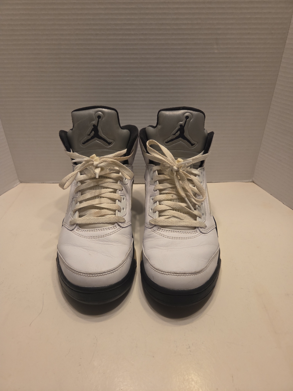 Nike Air Jordan 5 Retro Reverse Metallic Size 9.5, White Black DD0587-110